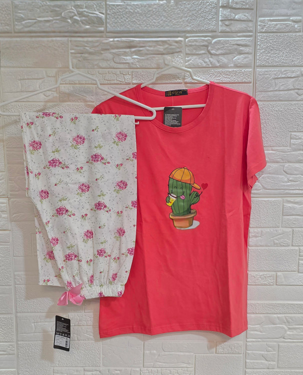 کد۱: تیشرت کاکتوس و شلوار